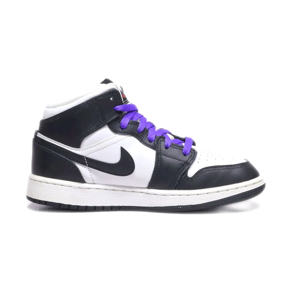 Air Jordan 1 Mid Big High-Top Sneakers Leather Black Colour For Women