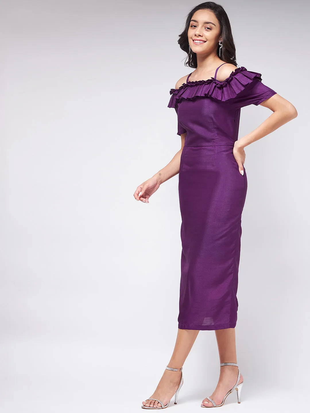 Flaunt Yourself In Fitted Dress With Shoulder Detailing