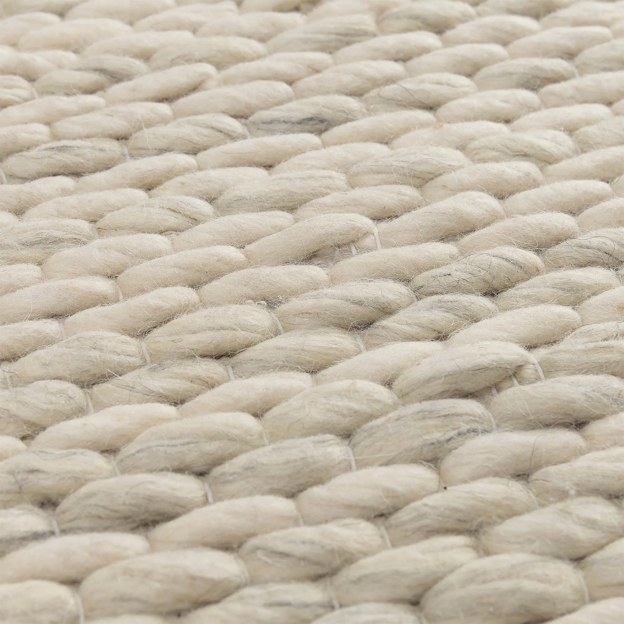 Romo Rug [Cream/Natural]