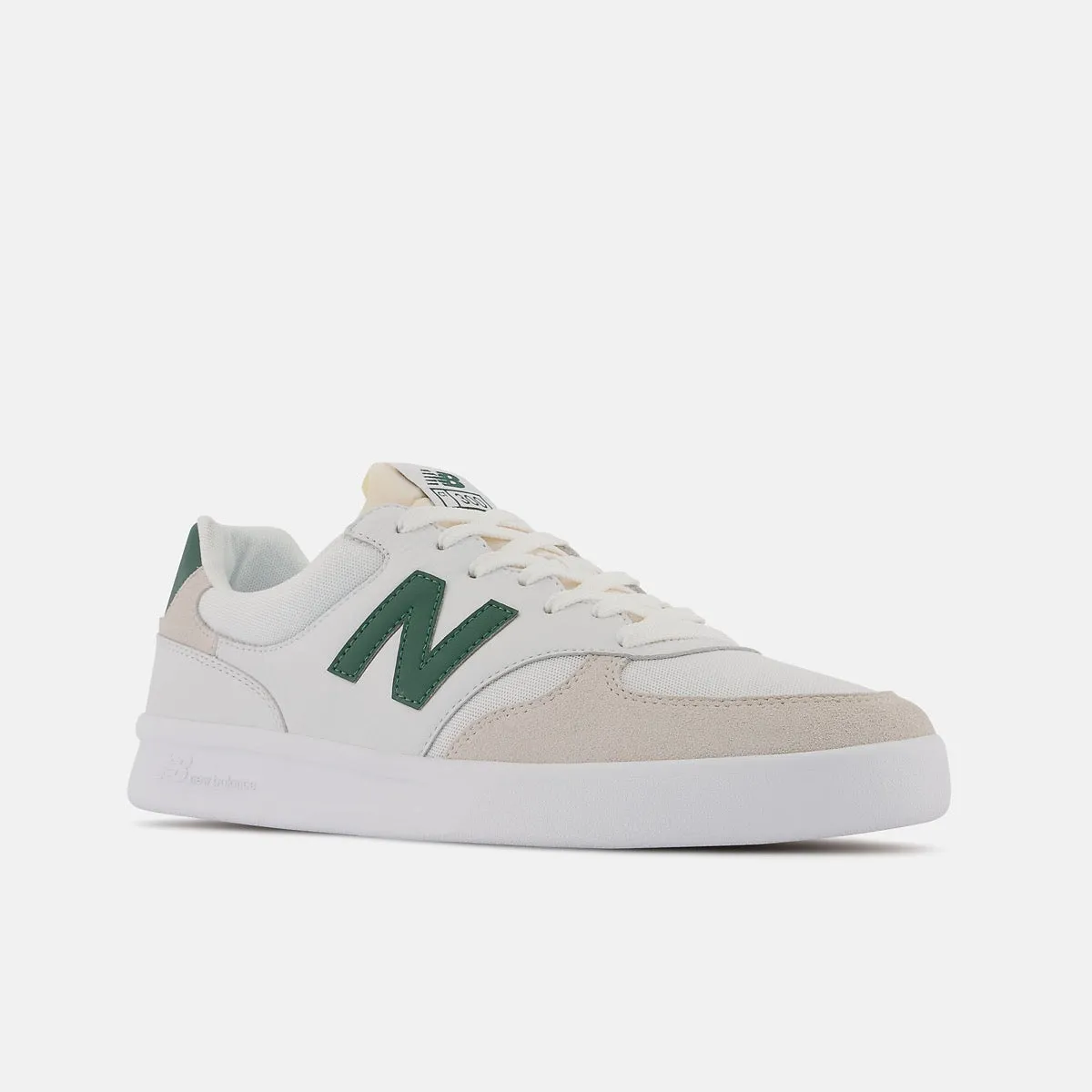 Scarpe Uomo NEW BALANCE Sneakers 300 Court in Mesh e Suede colore White e Green