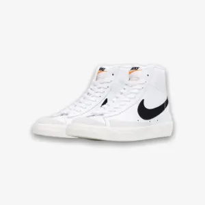 Women's Nike Blazer Mid '77 White Black Sail CZ1055-100