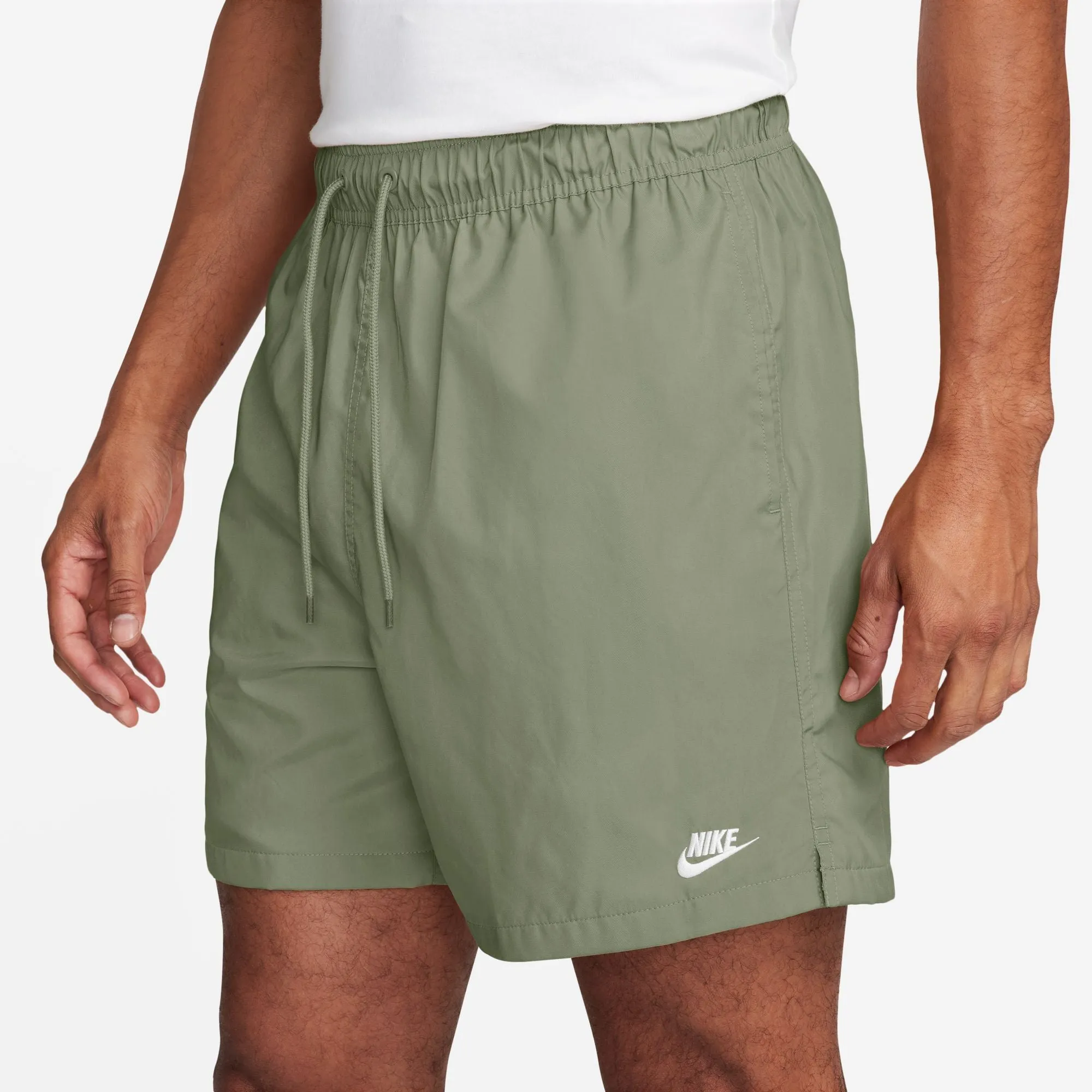 WOVEN FLOW SHORTS "OIL GREEN"